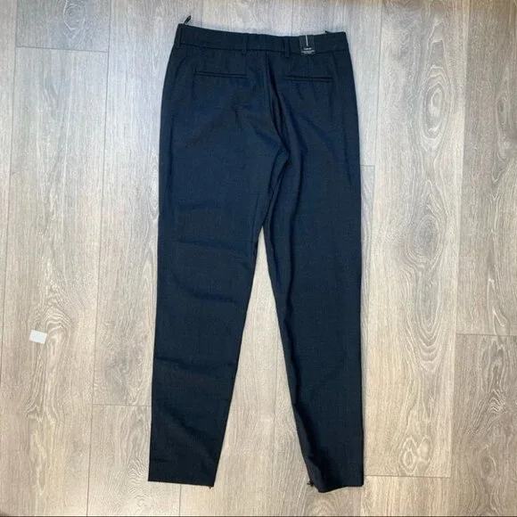 Aritzia Babaton Women’s Pants Pleated Straight Leg Trousers Whimsigoth navy blue - Picture 14 of 14